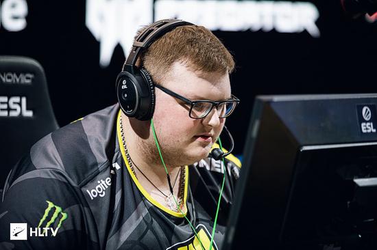 美国海军陆战队在洛杉矶完成重要训练项目